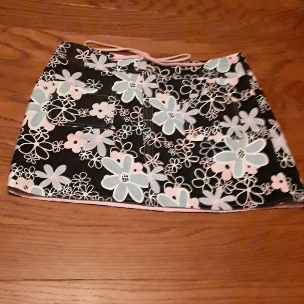 Two Side Skirt